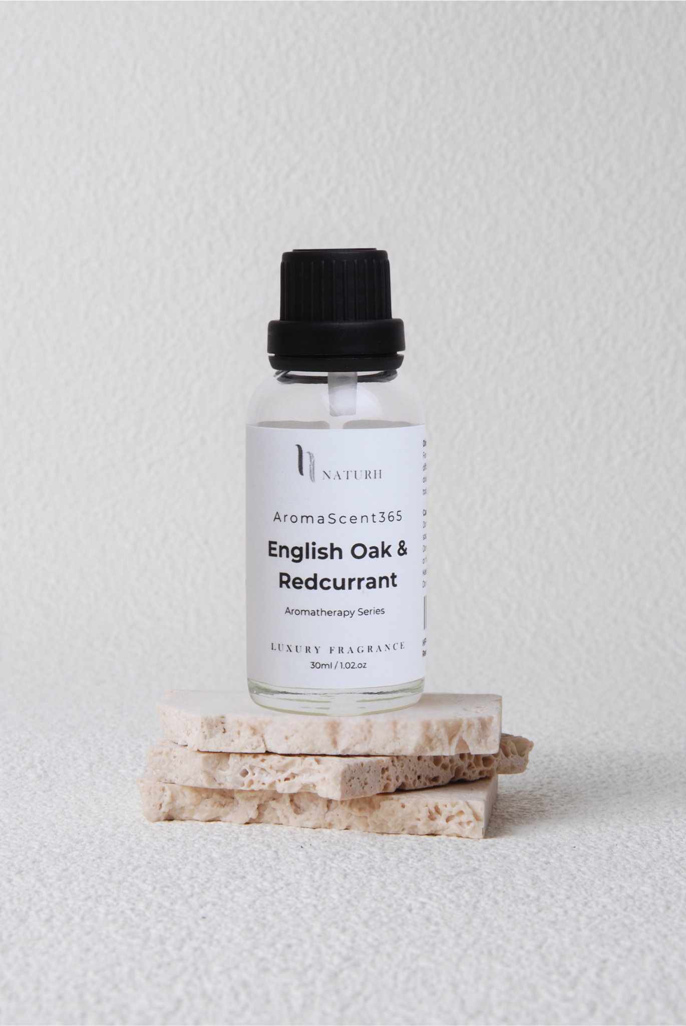 English Oak & Redcurrant Floral Fruity Premium Fragrance Oil
