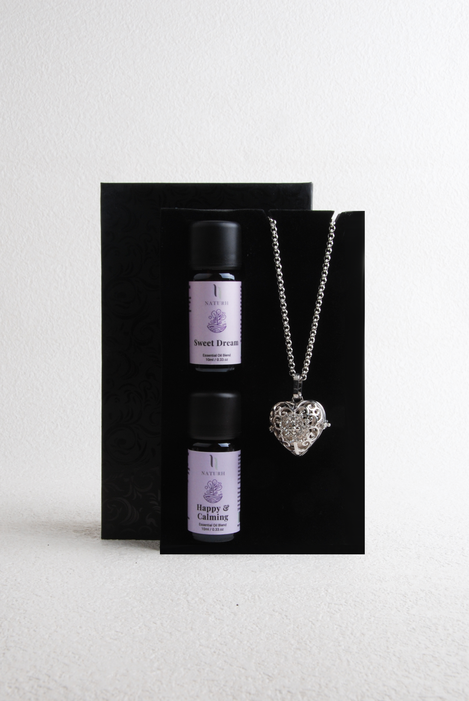 Love &amp; Essential Oils Gift Set - Naturh